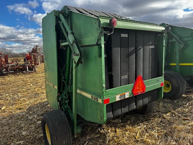 Image of John Deere 535 equipment image 4