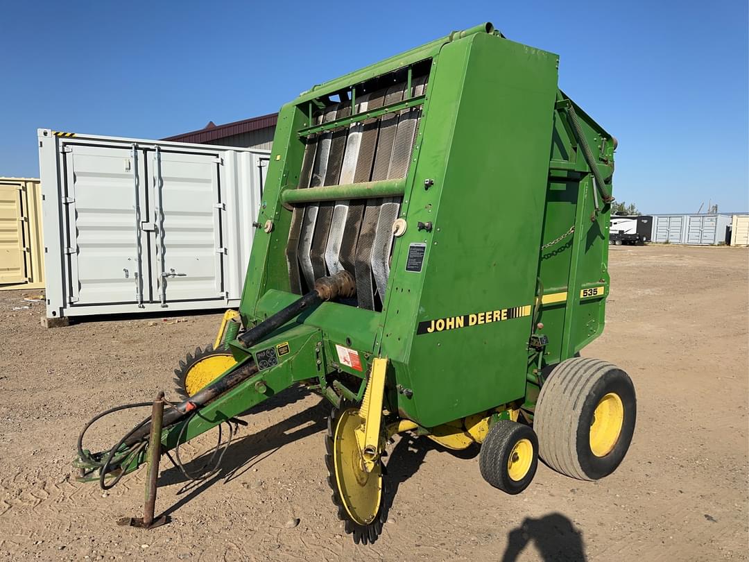Image of John Deere 535 Primary image