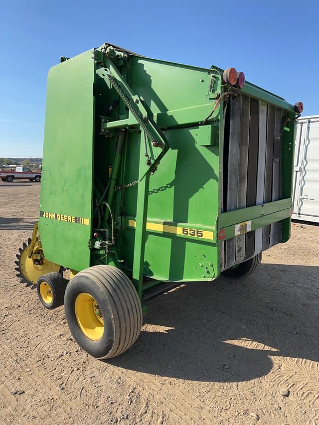 Image of John Deere 535 equipment image 2