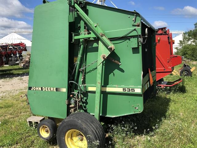 Image of John Deere 535 equipment image 3