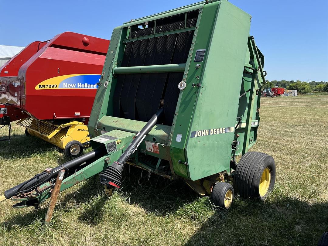 Image of John Deere 535 Primary image