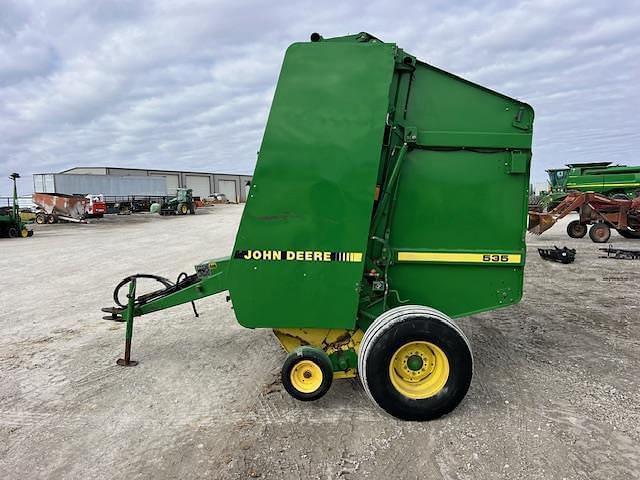 Image of John Deere 535 equipment image 1