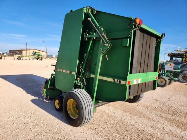 Image of John Deere 535 equipment image 1