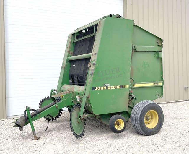 Image of John Deere 535 equipment image 1