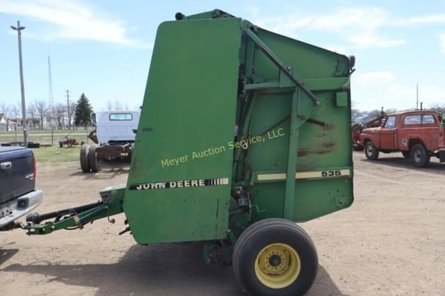 Image of John Deere 535 equipment image 3