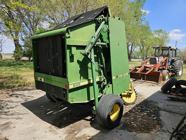 Image of John Deere 535 equipment image 2