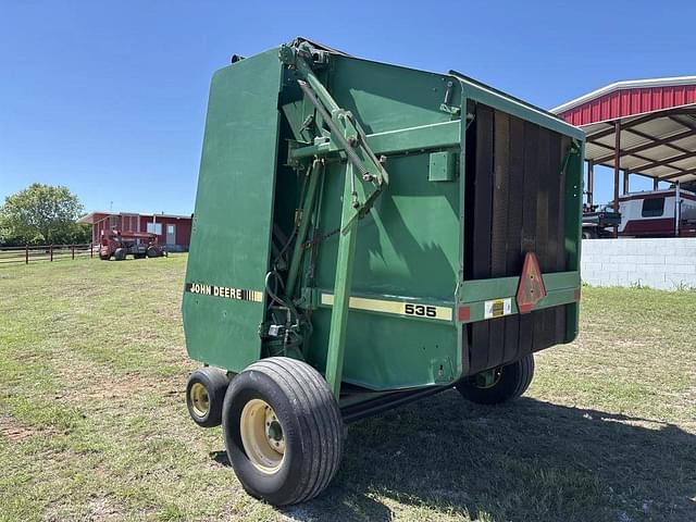 Image of John Deere 535 equipment image 2