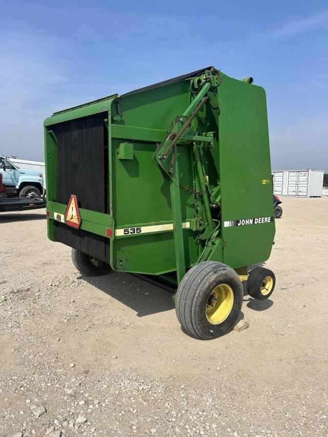 Image of John Deere 535 equipment image 2