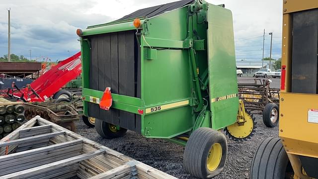Image of John Deere 535 equipment image 2