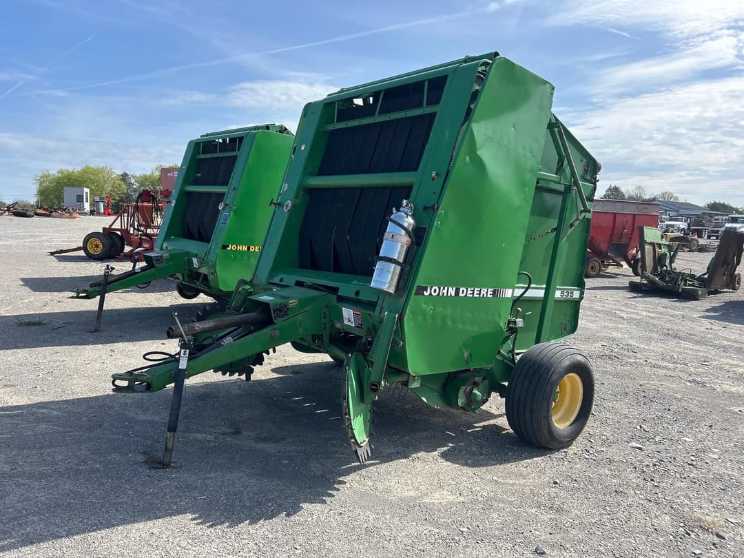 Image of John Deere 535 Primary image