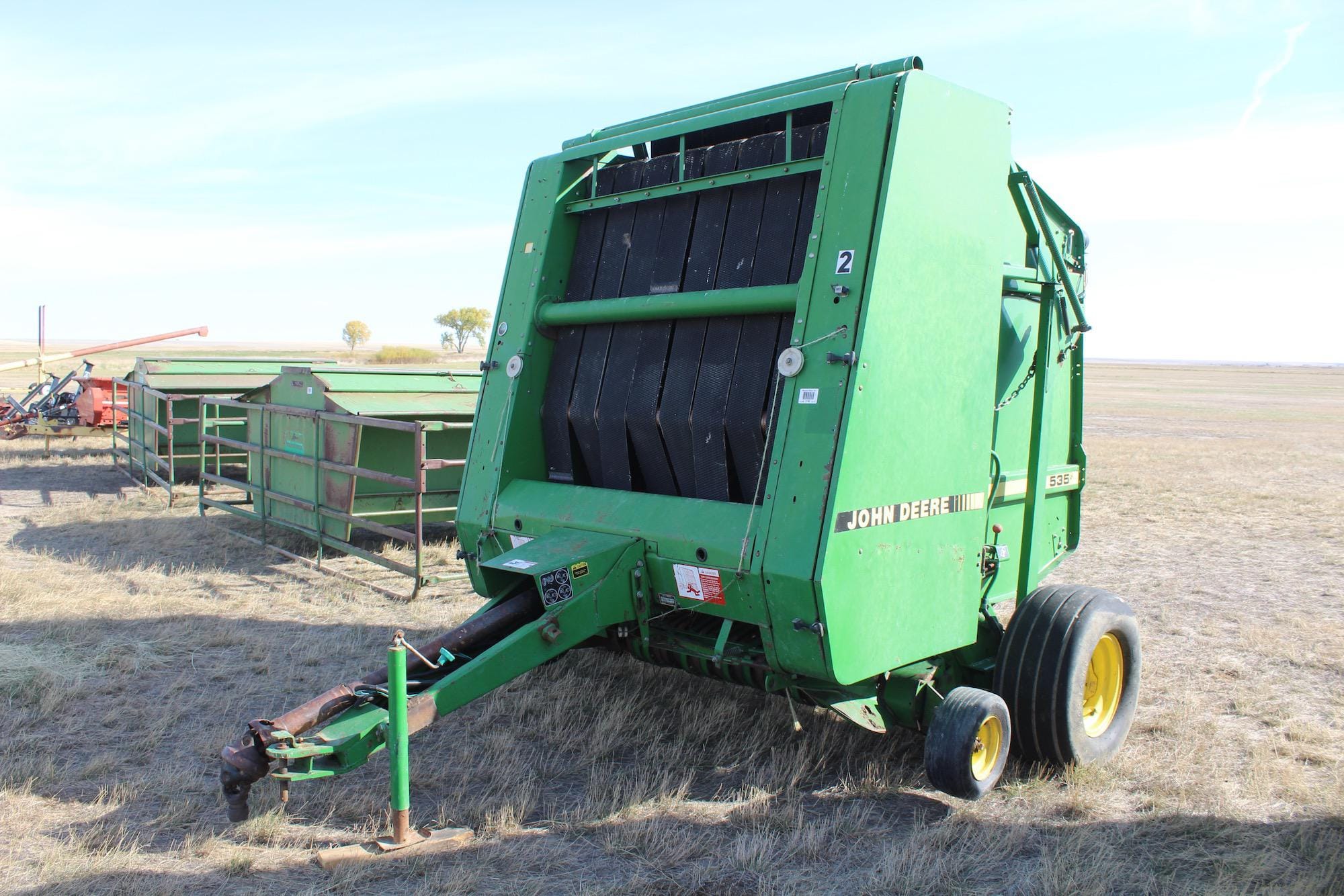 Main image John Deere 535