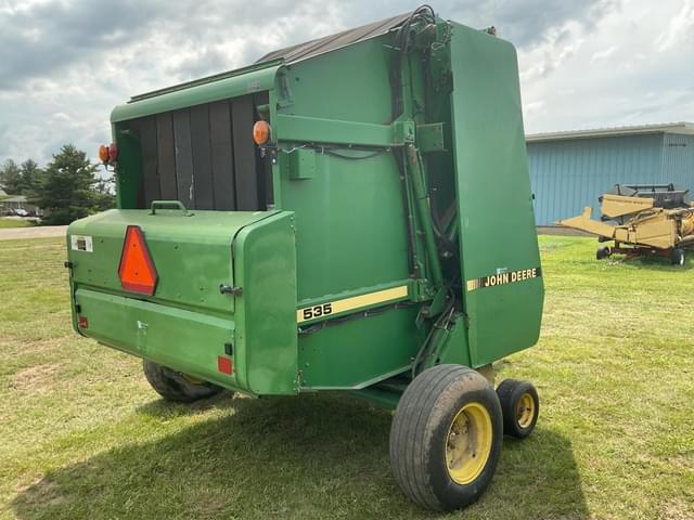 Image of John Deere 535 equipment image 4