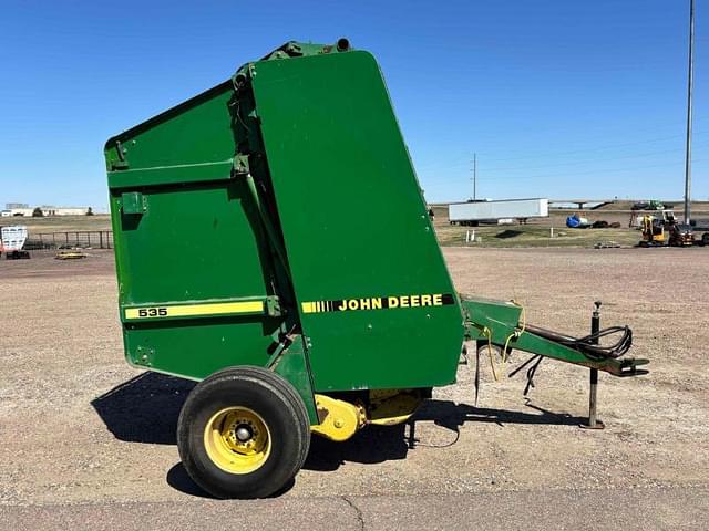 Image of John Deere 535 equipment image 2