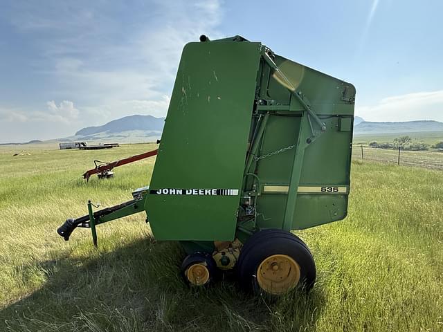 Image of John Deere 535 equipment image 1