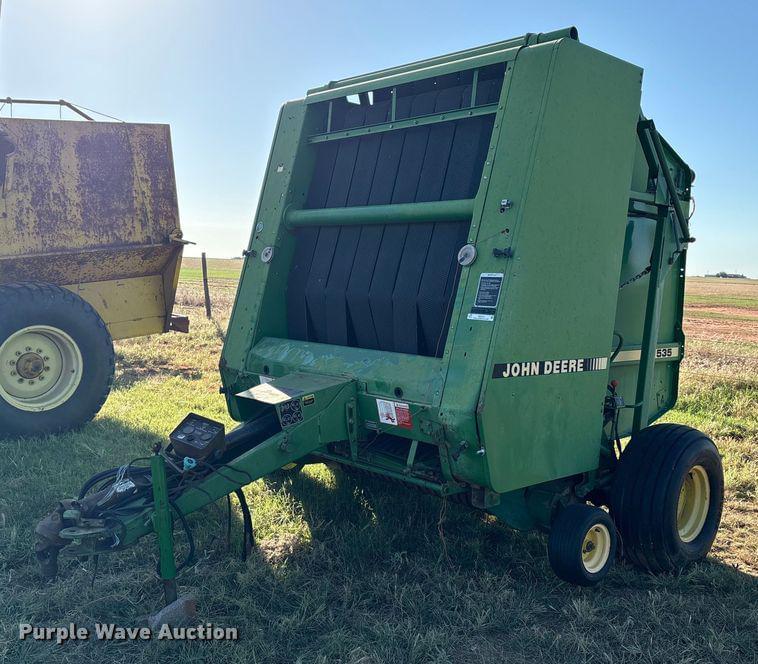 Image of John Deere 535 Primary image