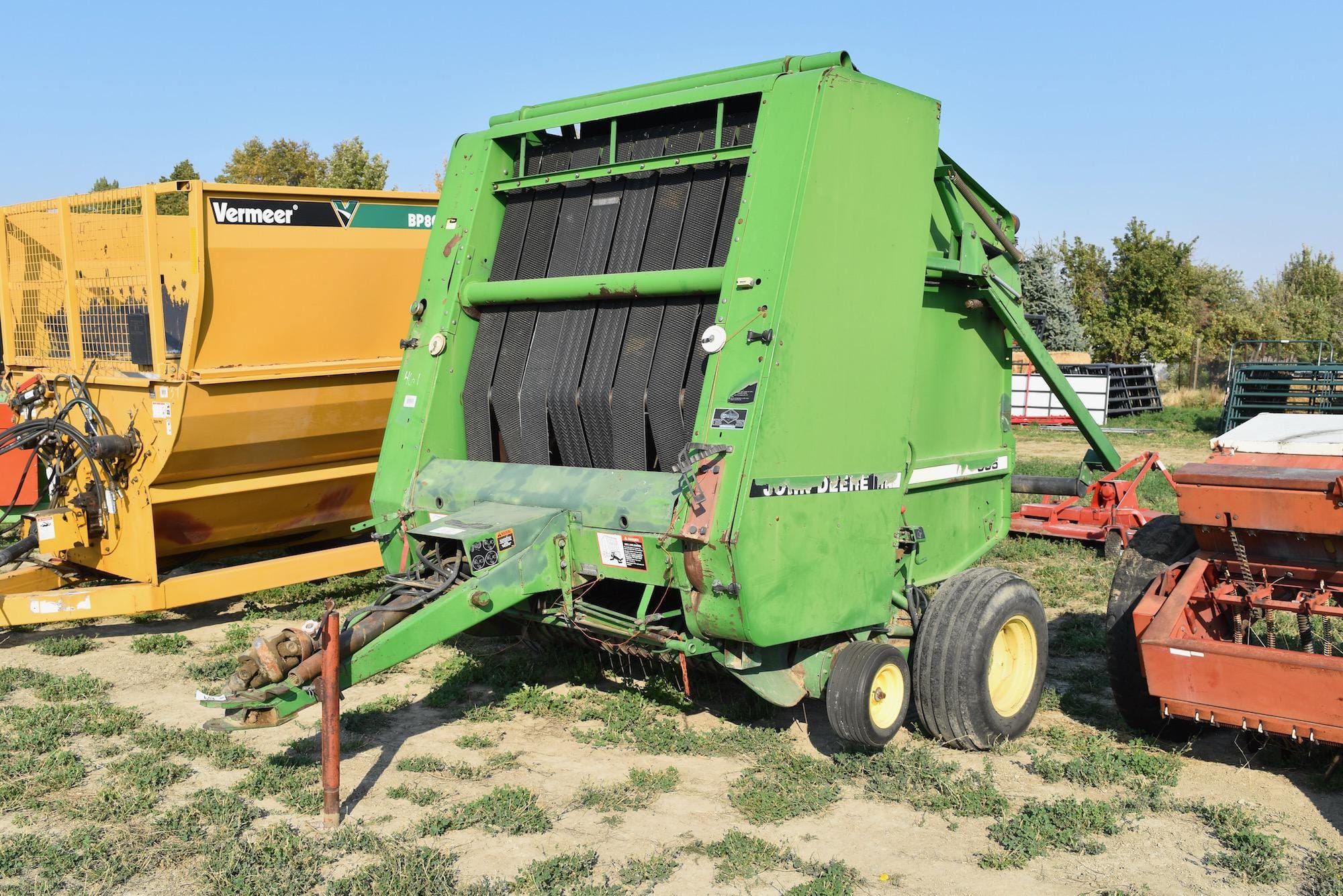 Main image John Deere 535