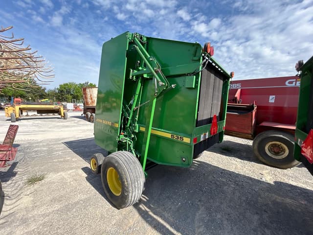 Image of John Deere 535 equipment image 3