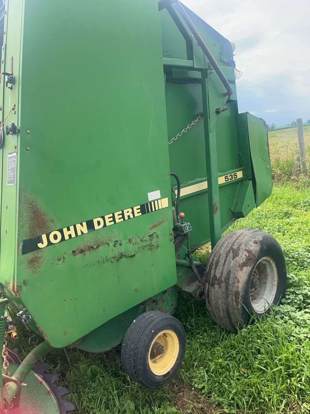 Image of John Deere 535 equipment image 3