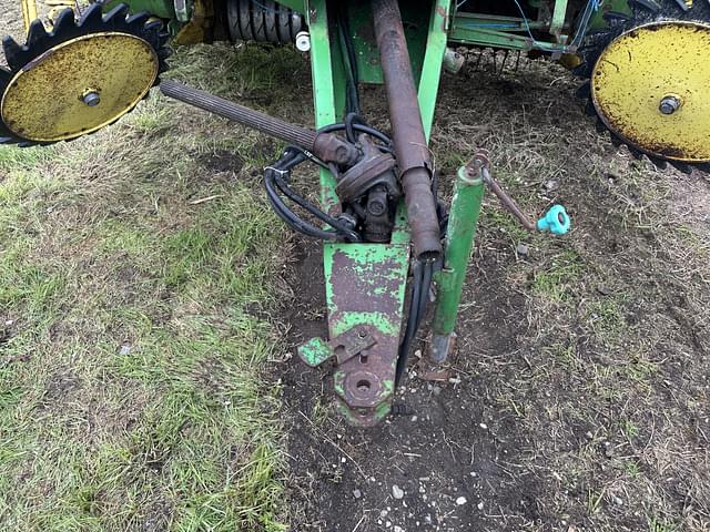 Image of John Deere 535 equipment image 4