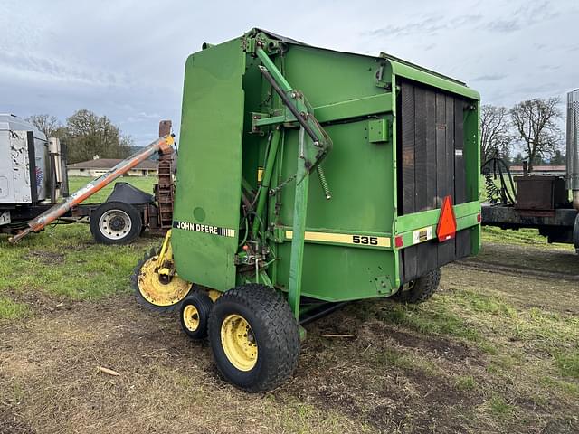 Image of John Deere 535 equipment image 1