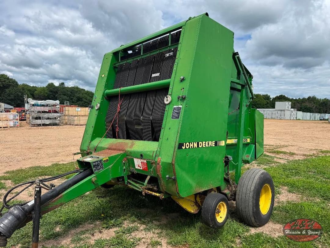 Image of John Deere 535 Primary image