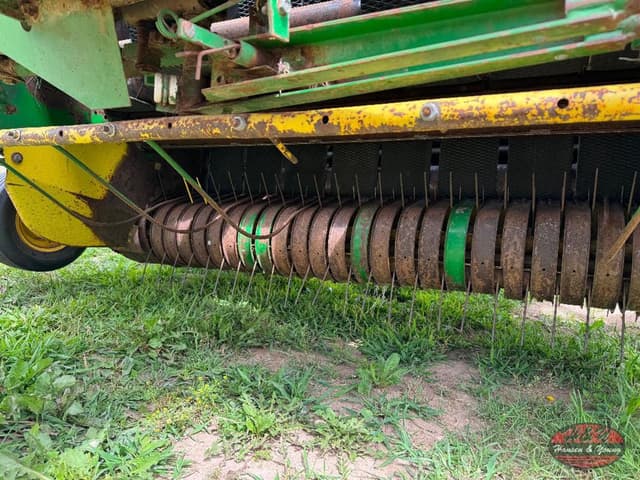 Image of John Deere 535 equipment image 3