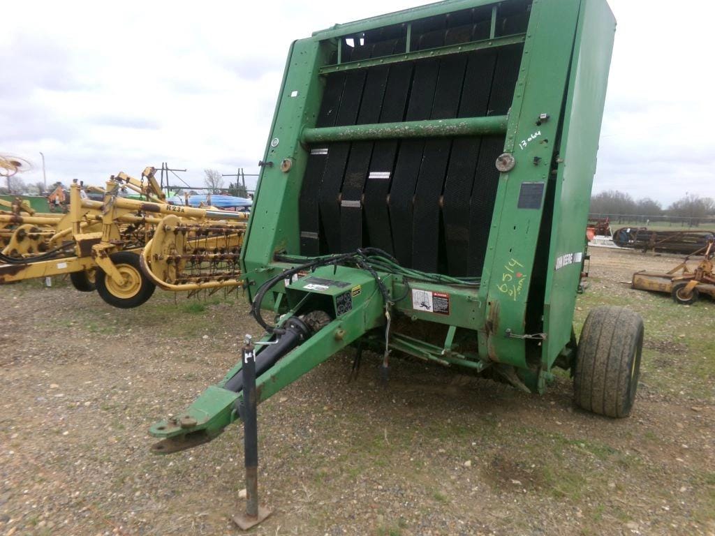 John Deere 535 Equipment Image0