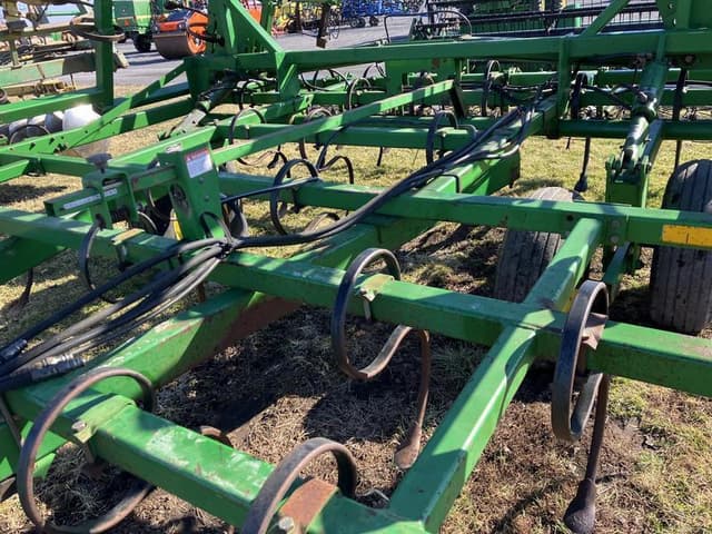 Image of John Deere 960 equipment image 2