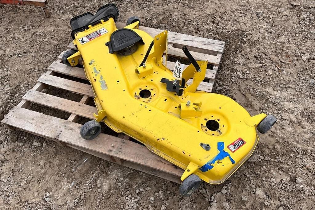 Main image John Deere 100