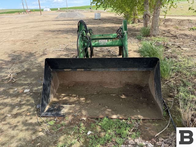 Image of John Deere 540 equipment image 1