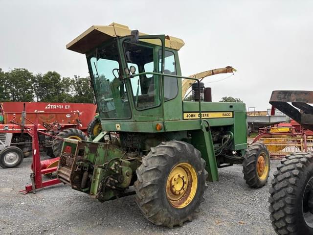 Image of John Deere 5400 equipment image 1