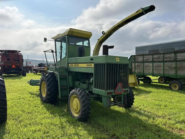 Image of John Deere 5400 equipment image 1