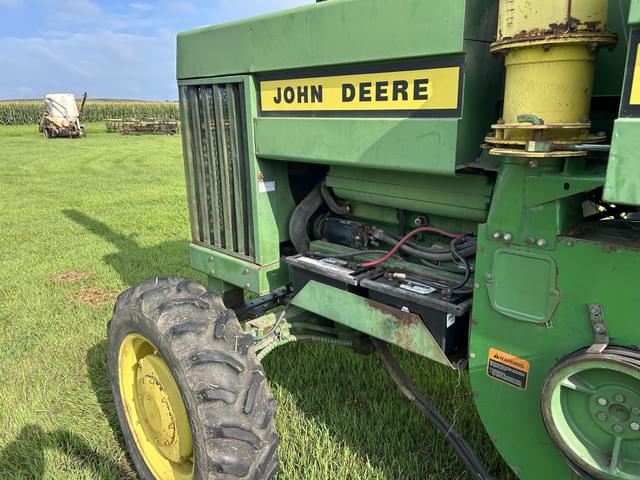 Image of John Deere 5400 equipment image 4