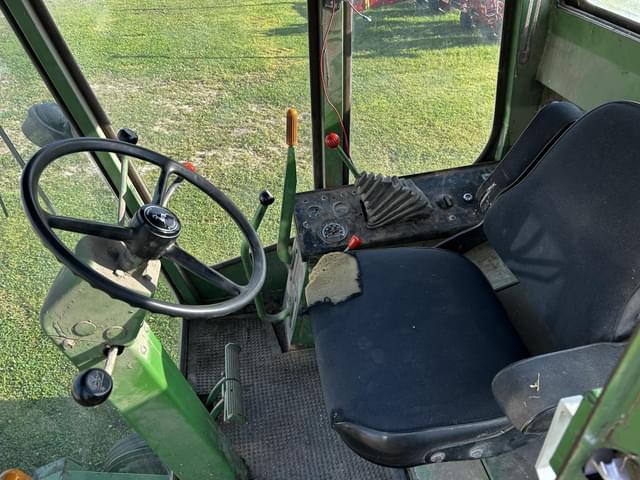 Image of John Deere 5400 equipment image 2