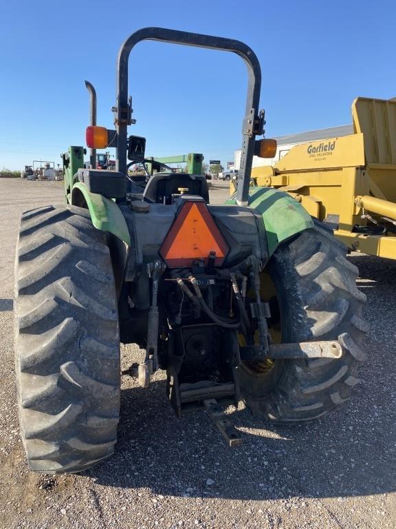 Image of John Deere 5400 equipment image 4
