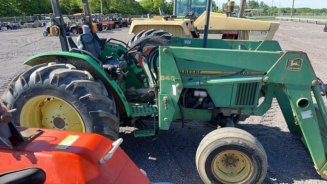 Image of John Deere 5400 equipment image 4