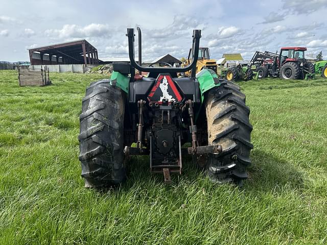 Image of John Deere 5400 equipment image 3