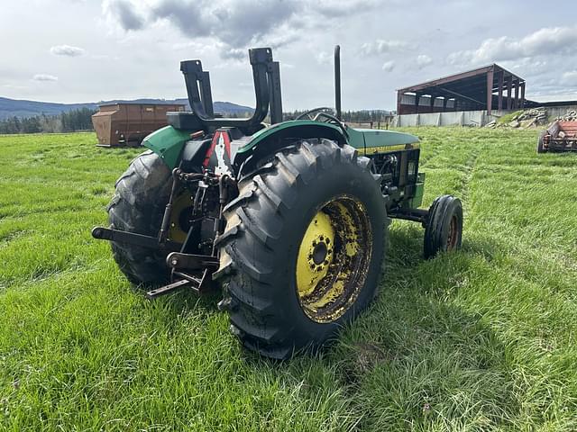 Image of John Deere 5400 equipment image 4