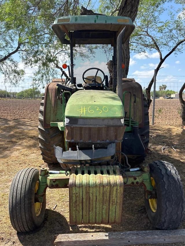 Image of John Deere 6405 equipment image 2