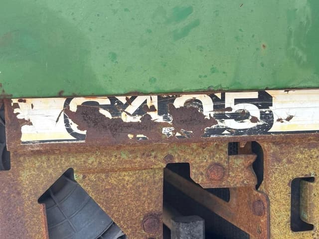 Image of John Deere 6405 equipment image 4