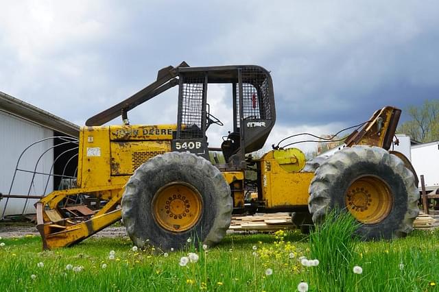 Image of John Deere 540B equipment image 1