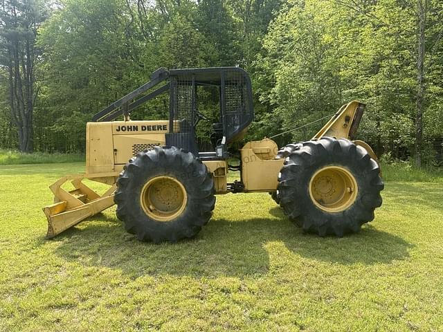Image of John Deere 540B equipment image 1