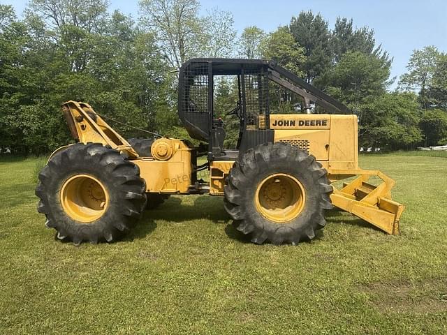 Image of John Deere 540B equipment image 4