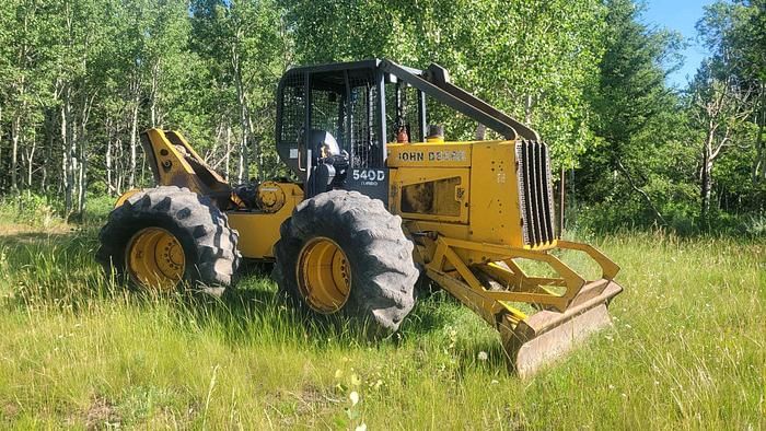 John Deere 540D Equipment Image0