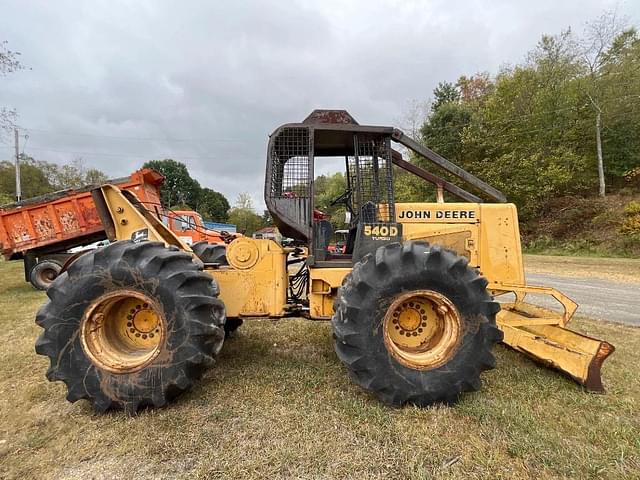 Image of John Deere 540D equipment image 4