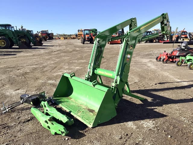 Image of John Deere 540M equipment image 4