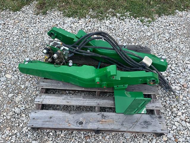 Image of John Deere 540M equipment image 2