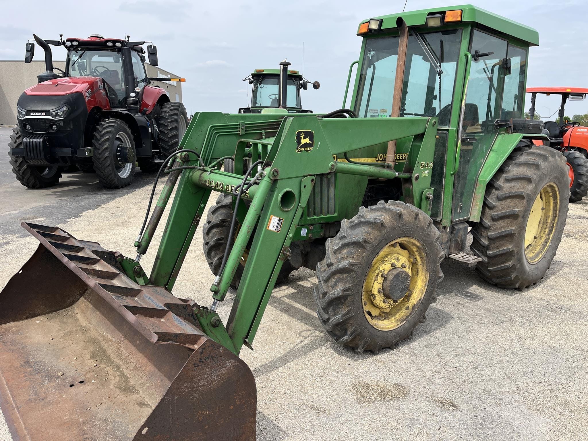 John Deere 5410 Equipment Image0