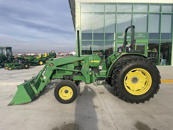 Image of John Deere 5410 equipment image 4