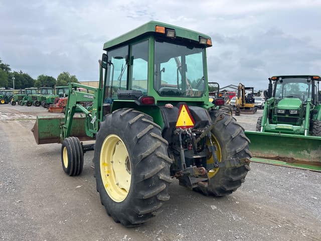 Image of John Deere 5410 equipment image 3